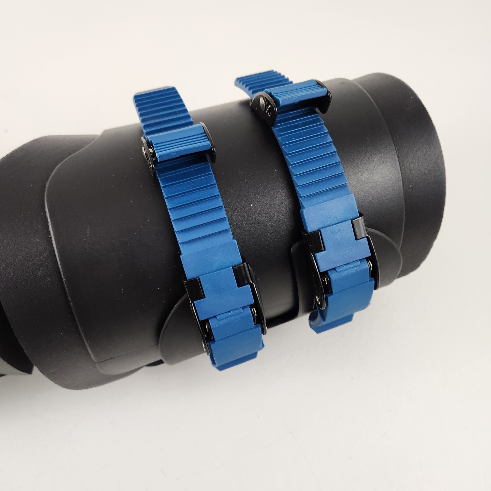 Teeter EZ-Up Gravity Boots for Inversion Decompression Stretching Back