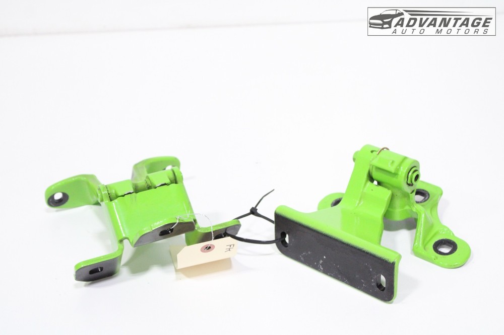2017-2025 FREIGHTLINER CASCADIA FRONT RIGHT PASSENGER SIDE DOOR HINGE SET OEM