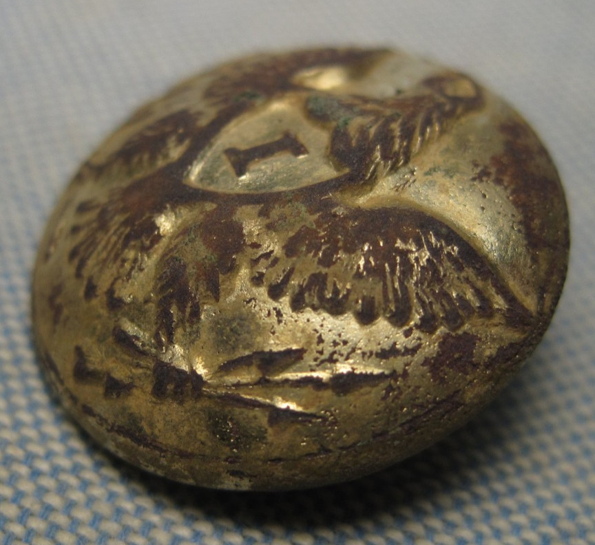 Dug Civil War Eagle Infantry Coat Button with Gold Gilt from Vicksburg