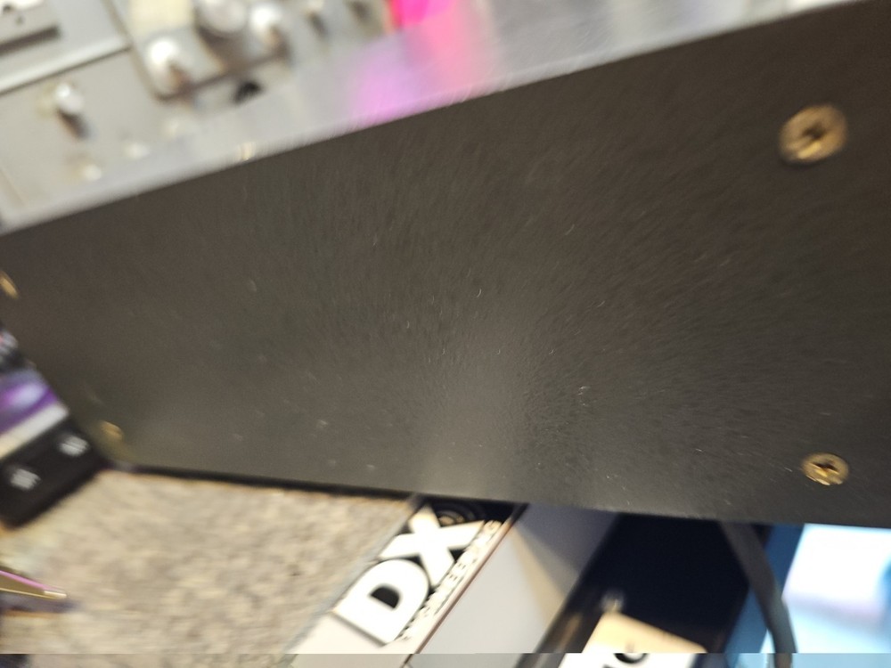 hal communications Rvd-1002 Turns On - Untested