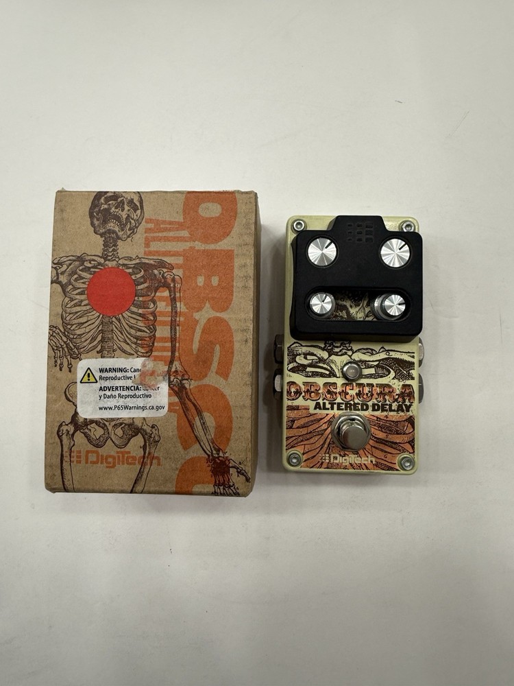 Digitech Obscura Altered Delay Echo Digital Stereo Guitar Effect Pedal + Box