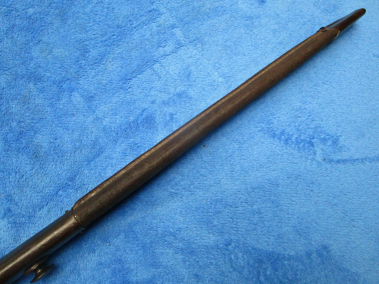 VINTAGE ORIGINAL US MADE BRITISH M1913 BAYONET AND SCABBARD MAKER REMINGTON 1917