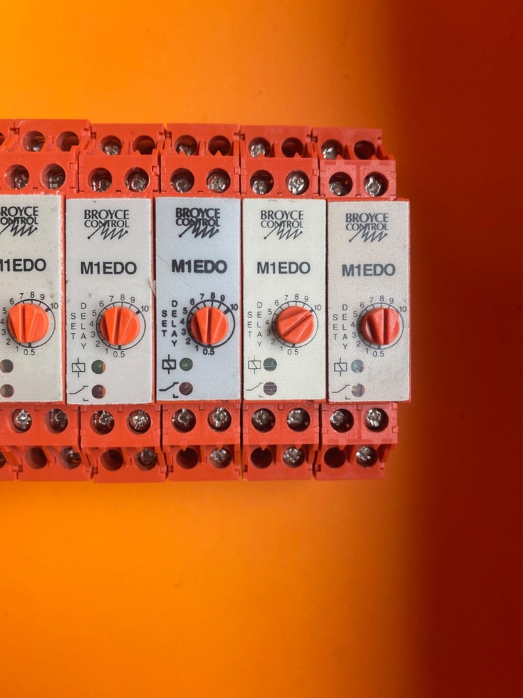 BROYCE CONTROL M1EDO ANALOG TIME DELAY RELAY