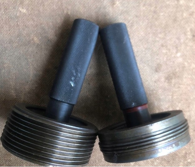 Tester for piston thread 85 x 4 go/ no go