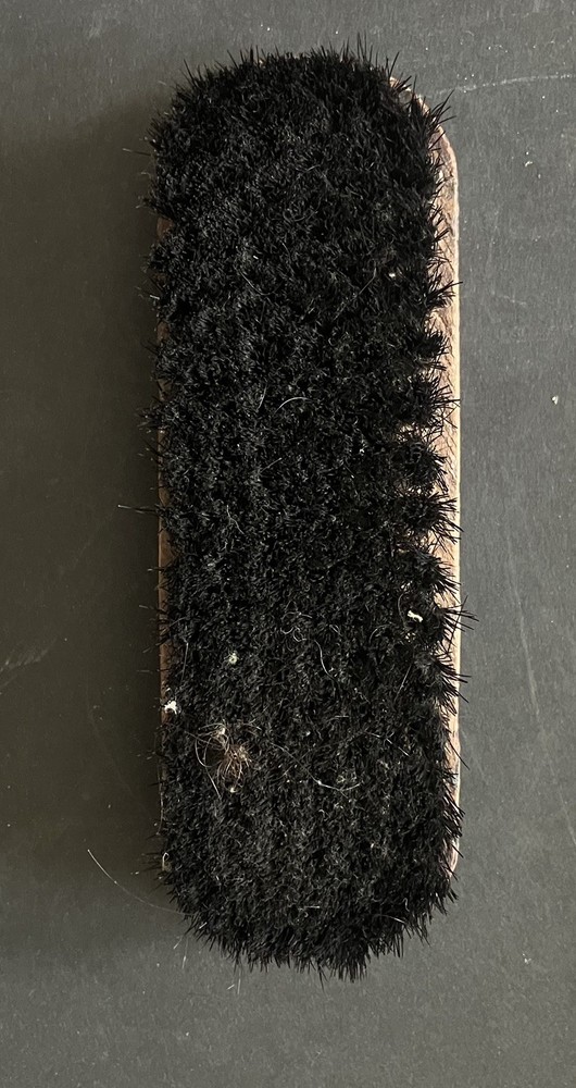 WW2 British Army 1944 Dated Broad Arrow Marked Shoe Brush