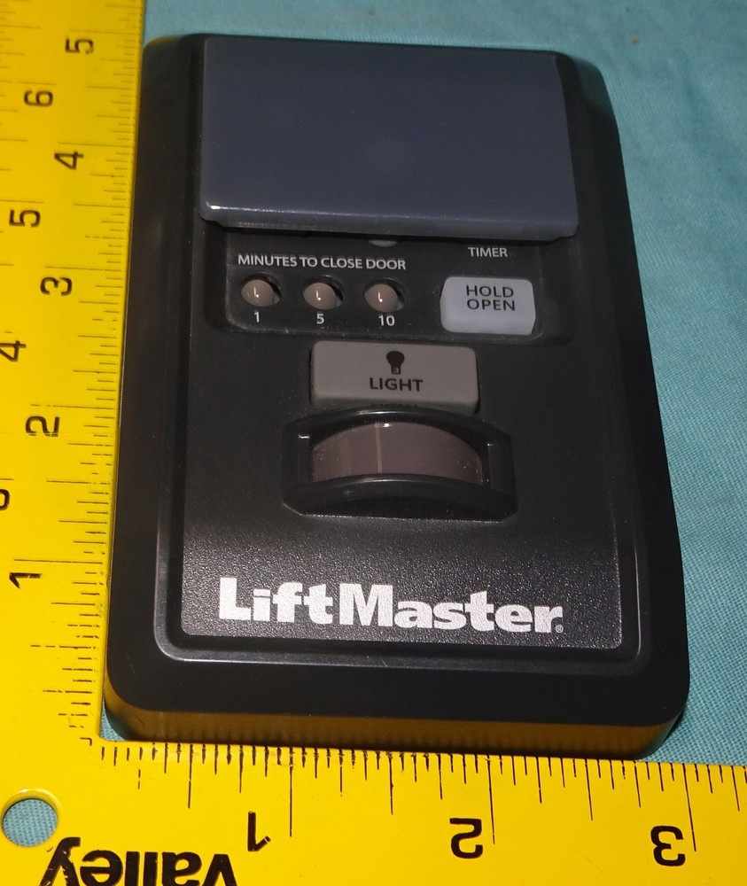 == Liftmaster 881LMW Motion Detecting Control Panel  Push Button Light Switch
