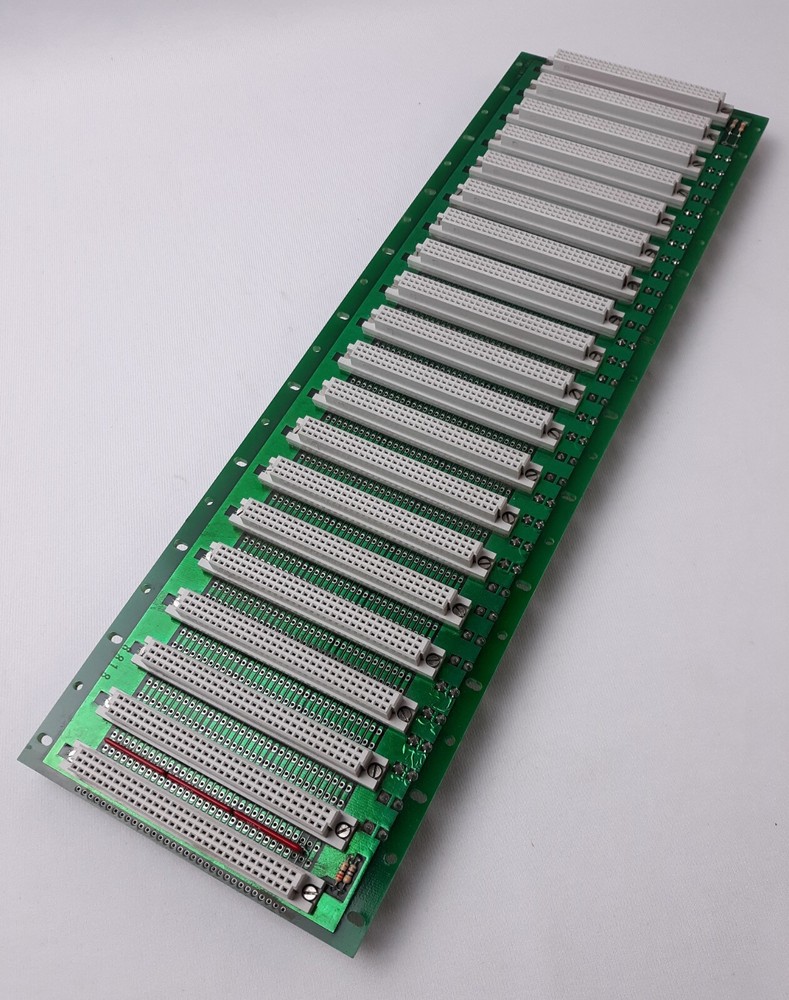 Schroff 60800-430 Backplane