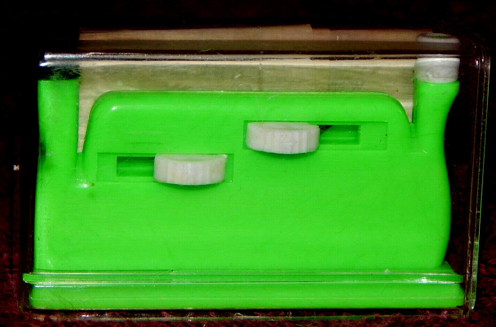 Vintage Ditta Martinelli Automatic Needle Threader COMPLETE