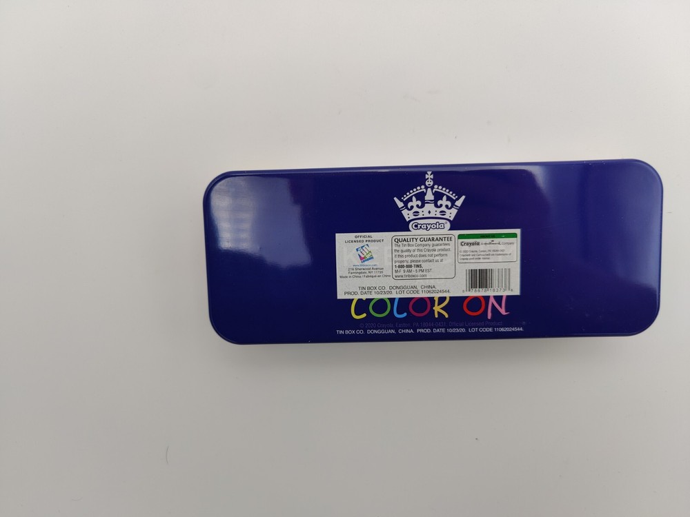 Crayola Tin Pencil Box/Storage Case 8"x3"