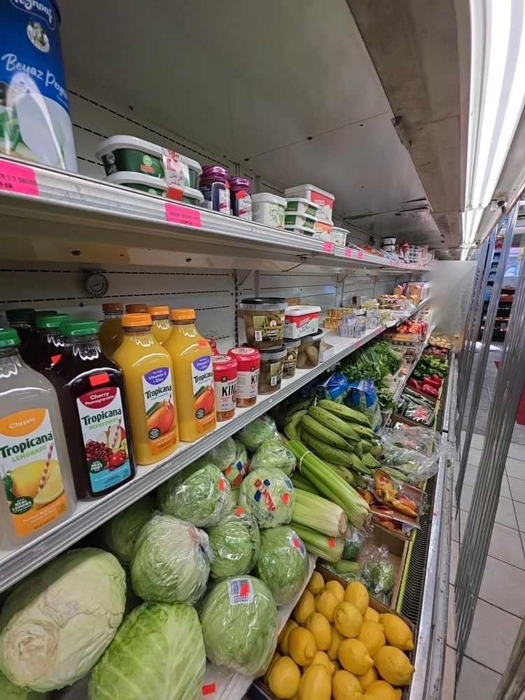 hussmann refrigeration display case