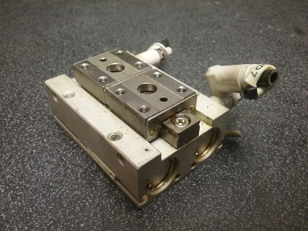 SMC LOW PROFILE GRIPPER_MHF2-16DR_MHF216DR