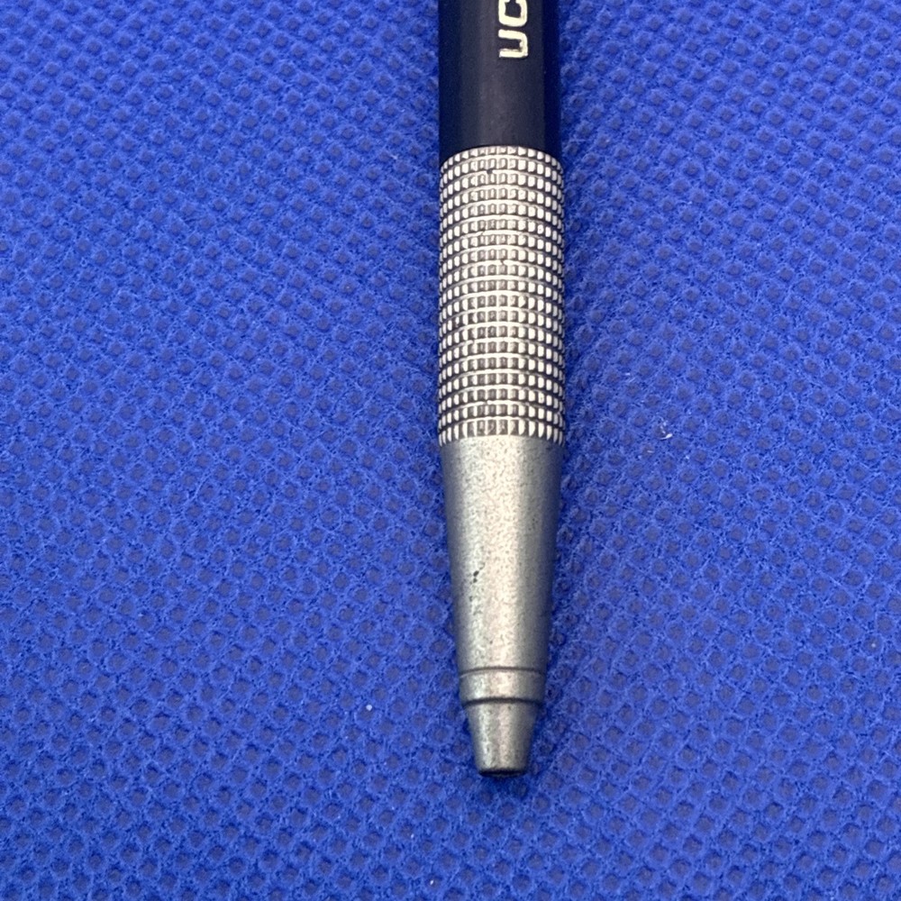 Uchida Drawing Holder S