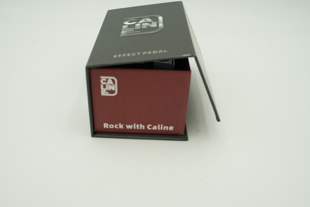 Caline G-006 Timberwolf Vibrato