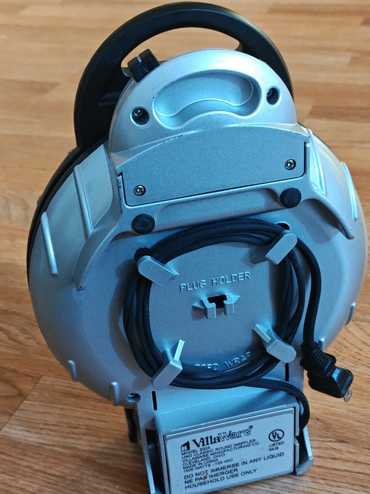 VillaWare Model 2004 Uno Classic Round Chrome Thin Waffler Maker Tested Works