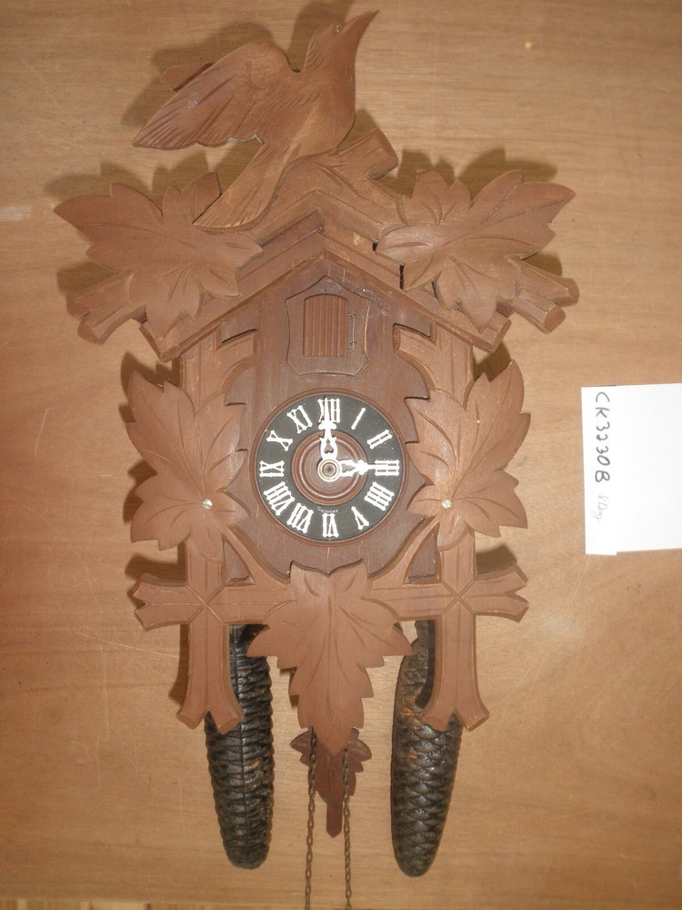 German Black Forest made working  8 day Cuckoo Clock CK3230B