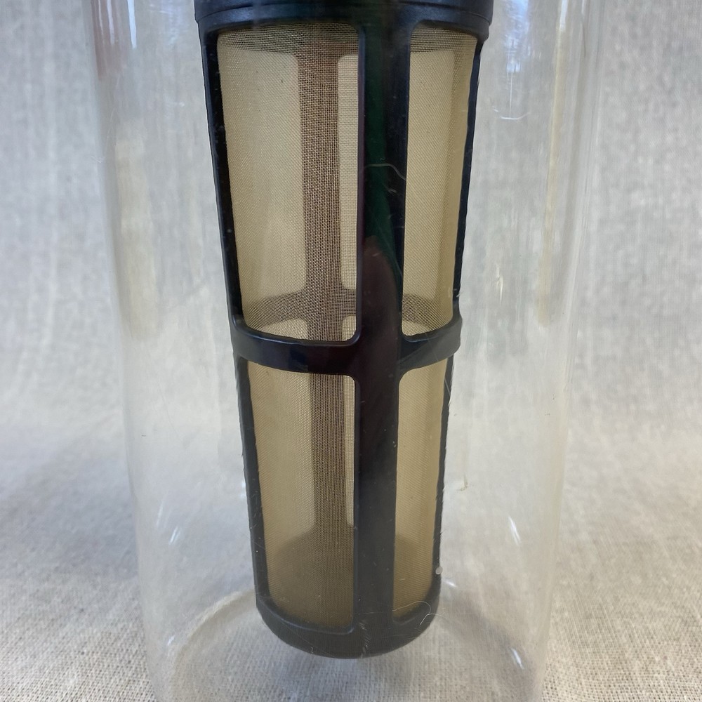 Takeya 2 Quart Cold Brew Coffee/Iced Tea Maker/Fruit Infuser Pitcher