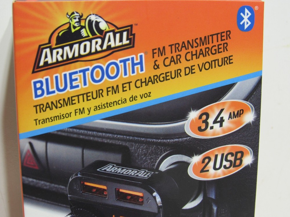 Armor All Wireless Bluetooth FM Transmitter Block Dual USB Charger Charging Plug