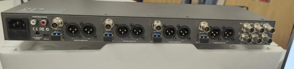 Blackmagic Design MultiView 16 Multi Viewer