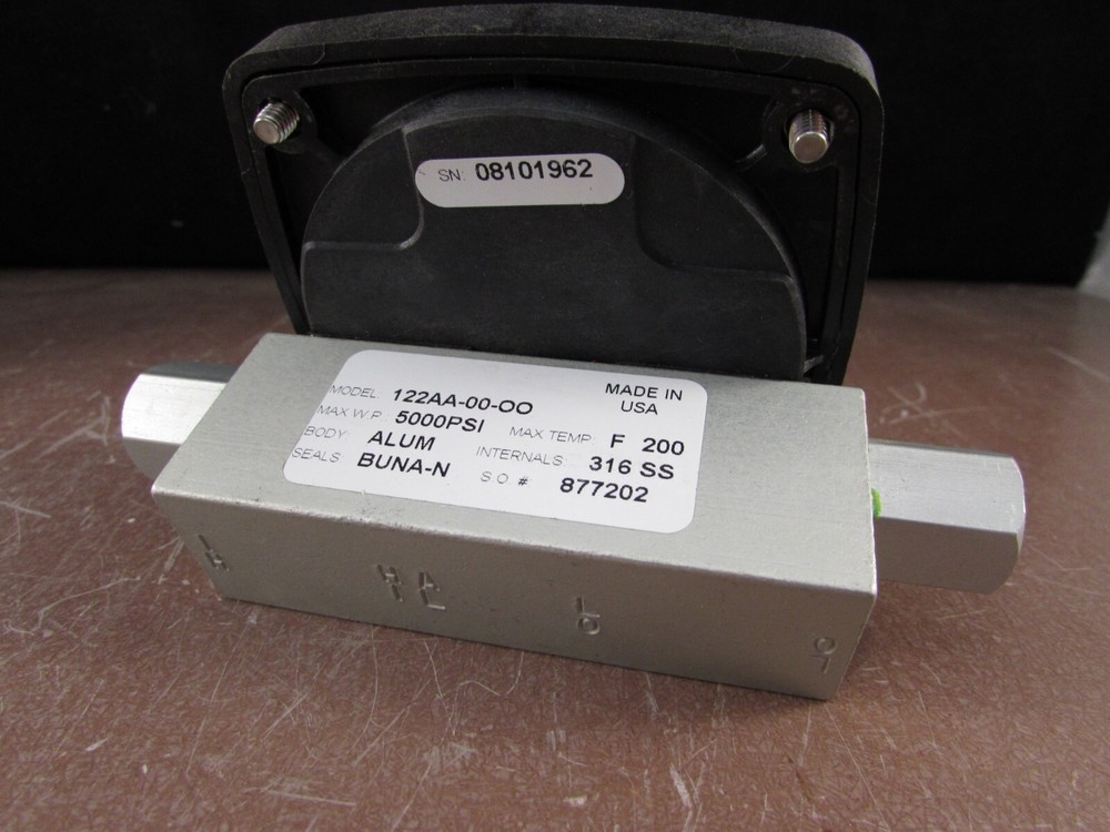 Pneumatech 122A-00-OO Model 2130 Differential Pressure Gauge