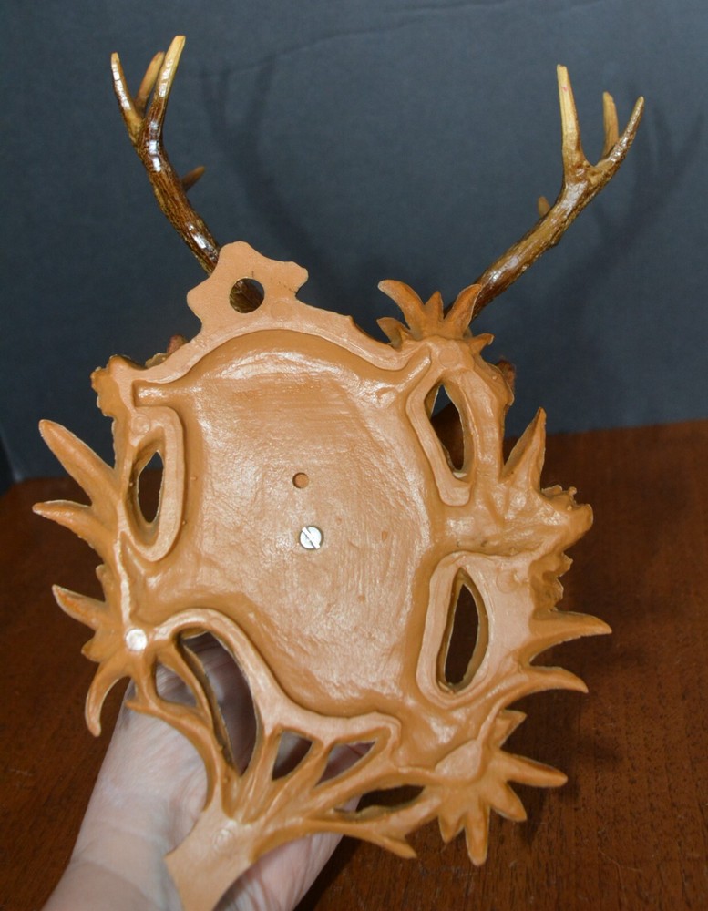VTG Velvet Plastic Wall Hanging ELK