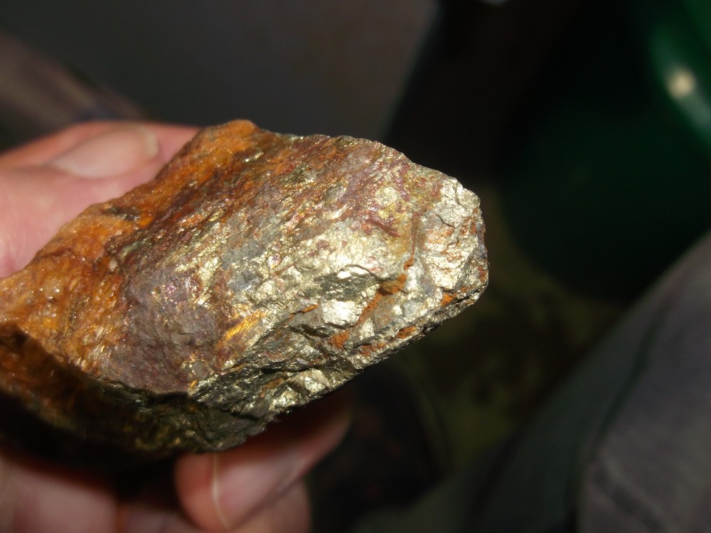 gold silver copper ore, 194 grams samples ,ore high grade .
