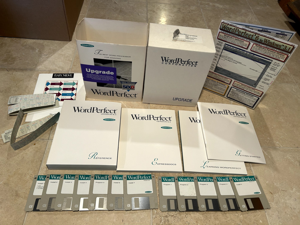 Windows WordPerfect Version 6.0 Word Processor Software, Draw 2.1, & ref chart