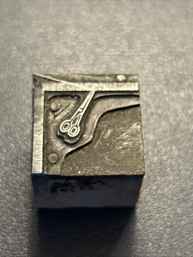 scissors cutting string, sewing, thread | vintage letterpress printing block