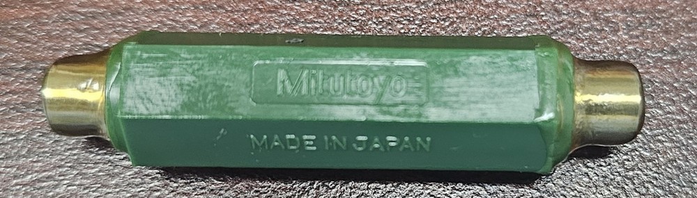 Mitutoyo 103-922 Micrometer With New Standards