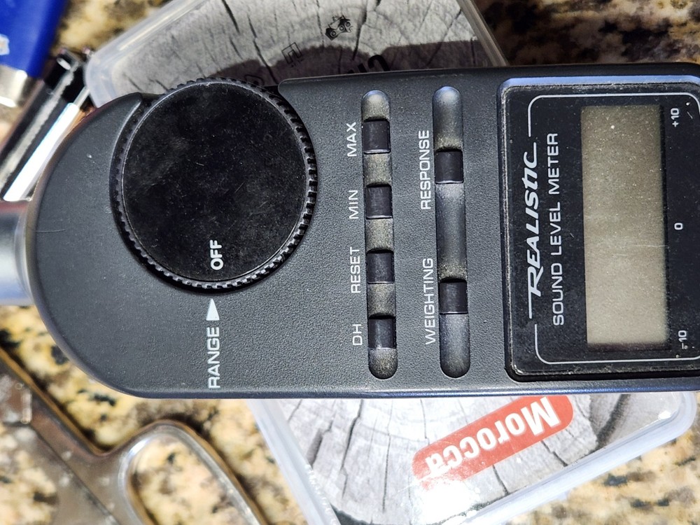 Realistic Digital Sound Level Meter 33-2055