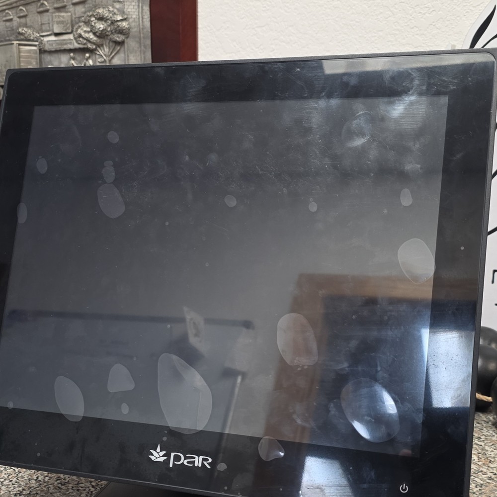 PAR EverServ 600 POS System Terminal Model M6150 S64G with Power Adapter