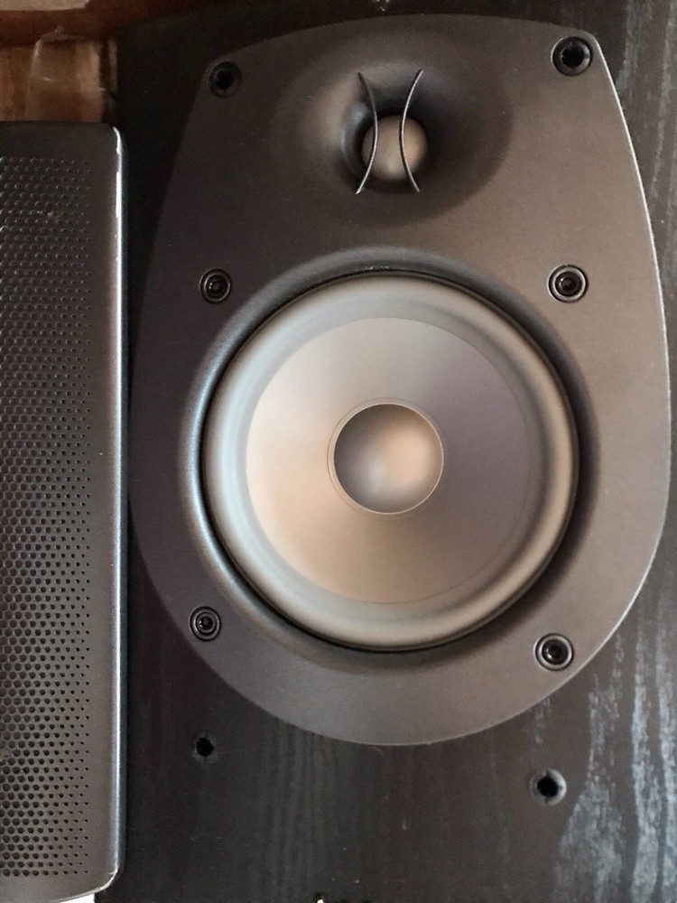 infinity beta 20 speaker (1)