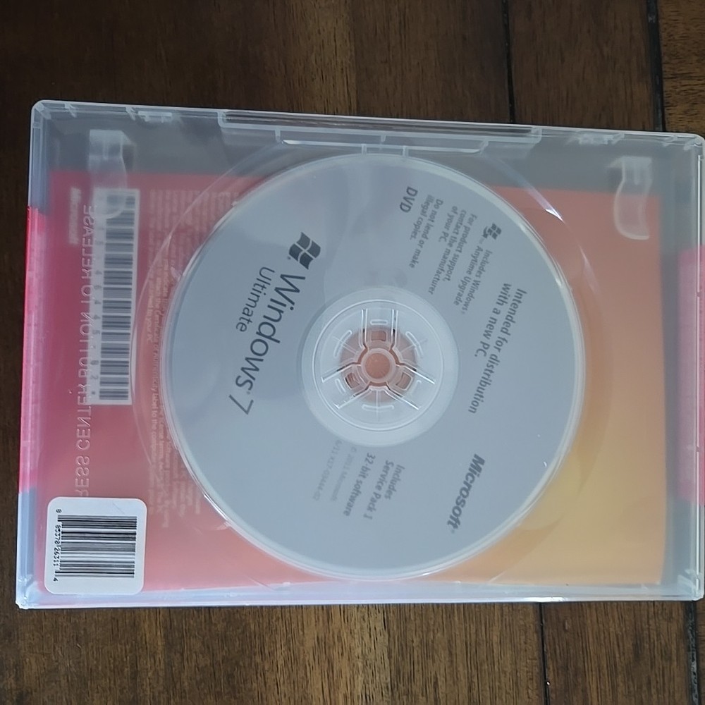 Microsoft Windows 7 Ultimate DVD 32 Bit Software 2011