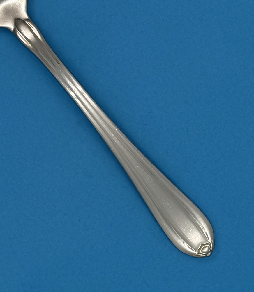 GORHAM MELON BUD GLOSSY 18/8 STAINLESS FLATWARE OUTLINED EDGE KOREA - CHOICE