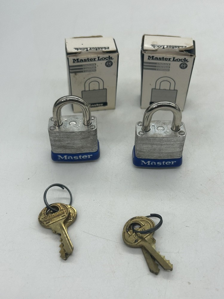MASTER LOCK 7 Keyed Padlock, 1/2 in,Rectangle,Silver 4T089