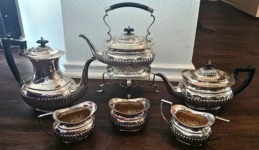 Cheltenham & Company Ltd Sheffield England Silverplate Tea Coffee Set