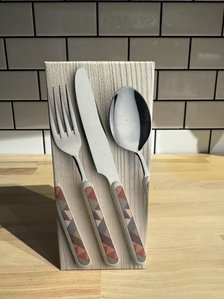Studio Nova Palm Desert Flatware Silverware Set 20 Spoons Forks Knives NEW