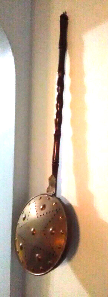 Antique brass bed warmer 19th c. decorated turned maple handle