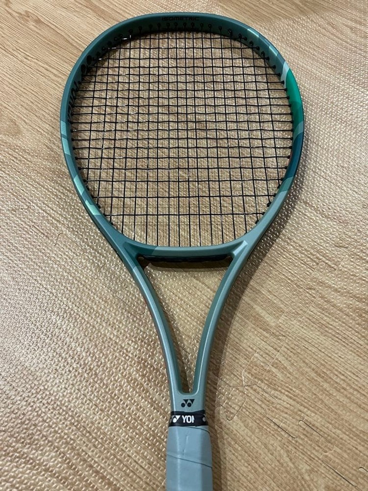 Custom-Fit Yonex Percept 100D G4