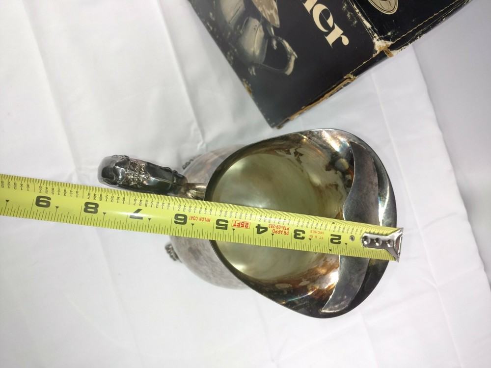 Vtg Leonard Silver MFG. Silverplated Two Quart Footed Pitcher W Ice Guard Boston