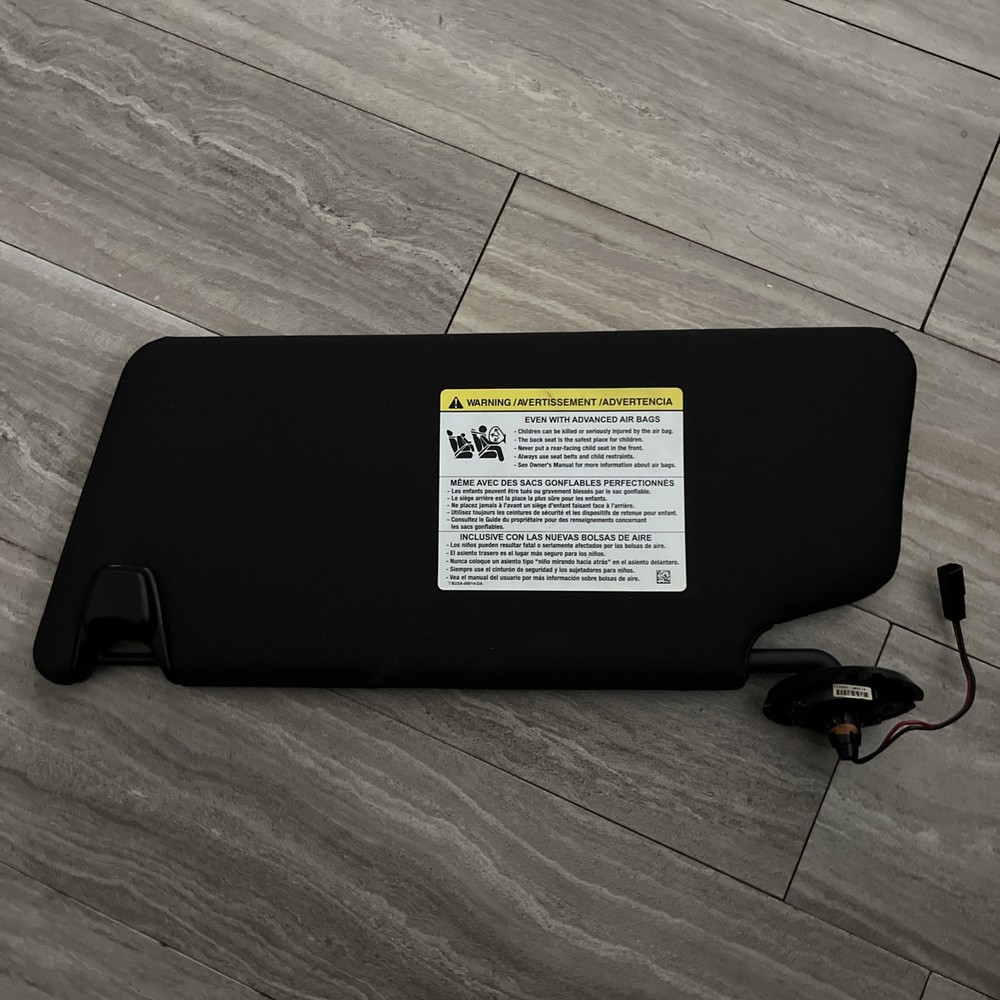 ONE 2011-2018 Ford EXPLORER Sun Visor Visor Right BLACK Vanity Mirror