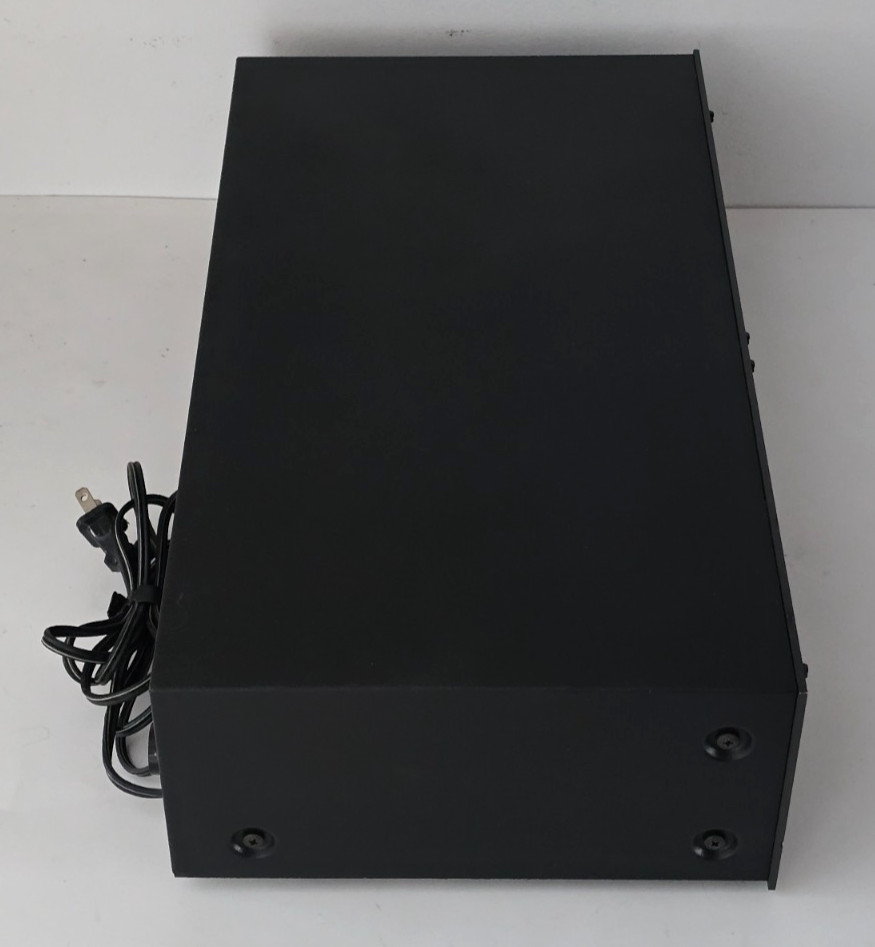 Vintage Vector Research VQ-100 Graphic Equalizer (Tested / Working)