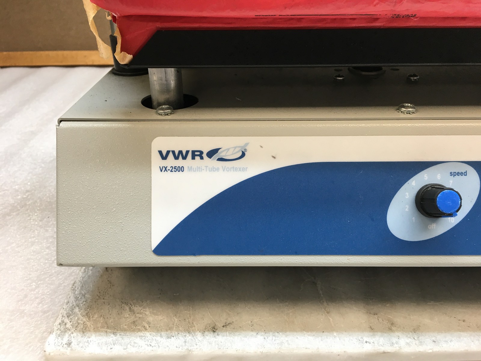 VWR Scientific Products VX-2500 Multi-Tube Vortexer 58816-115 945057