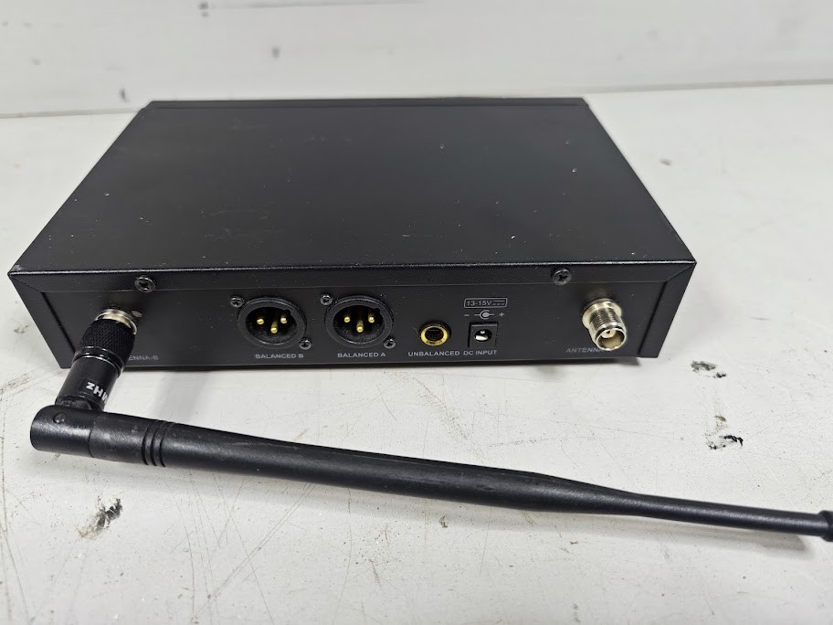 Karsect WR-352 Receiver - Used, Untested, No Accessories