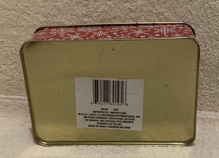 Greenbrier RED & WHITE SNOWFLAKES RectangleTin Box - EUC