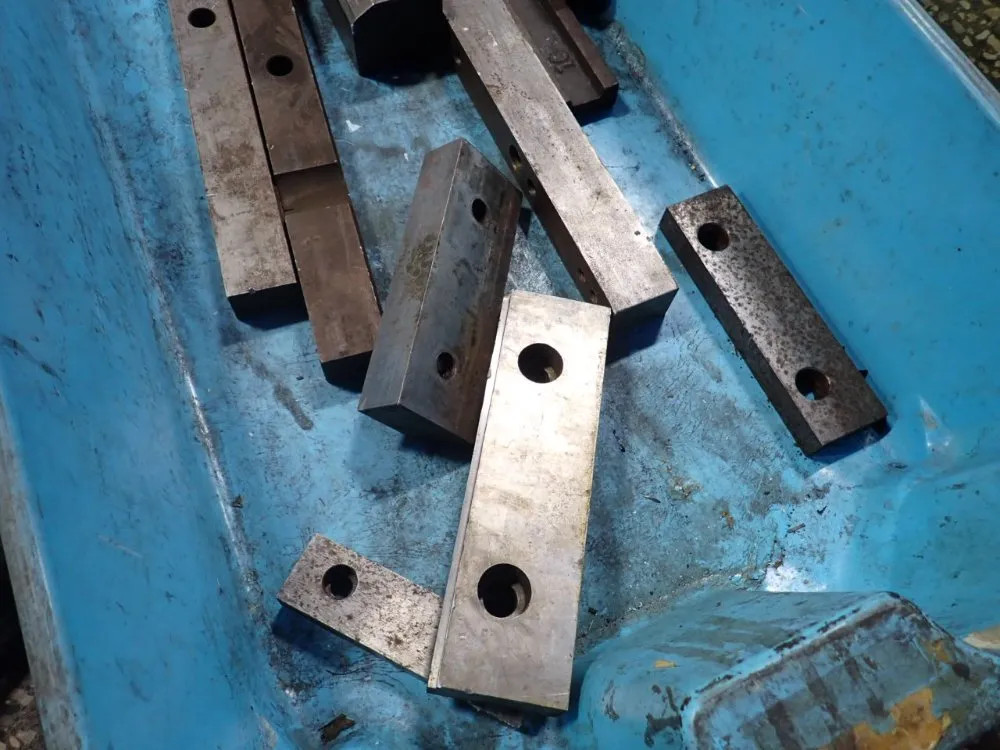 MISC. HARDWARE 08250881004