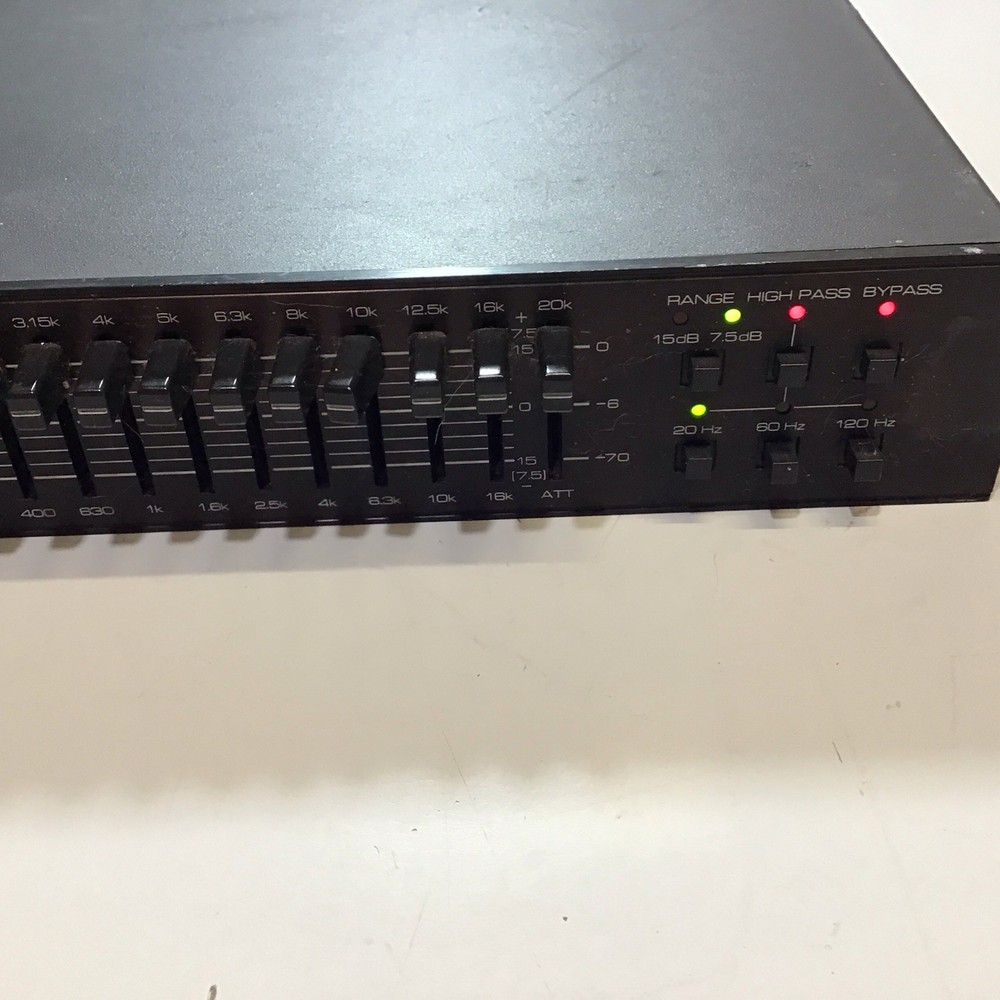 dbx 1531p Stereo/Mono Switchable Graphic Equalizer Used