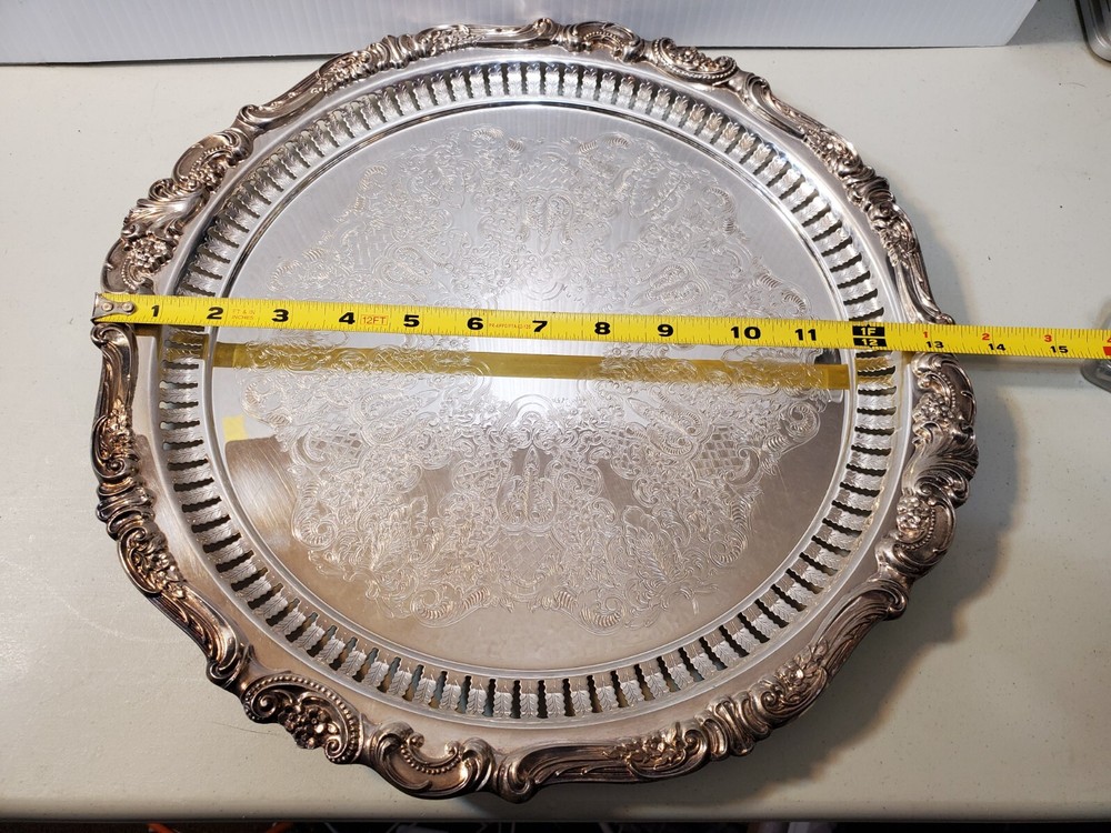 Wallace Silversmiths Silverplate Serving Tray Round Footed Beautiful Piece 13"