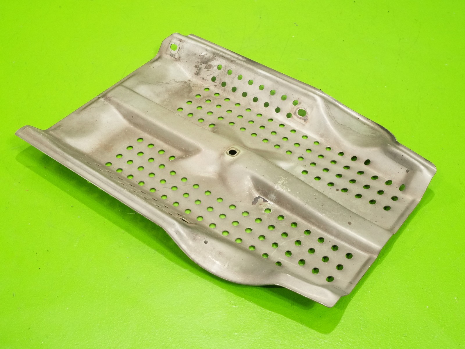 00-06 Audi TT OEM exhaust cat converter lower bottom heat shield guard cover