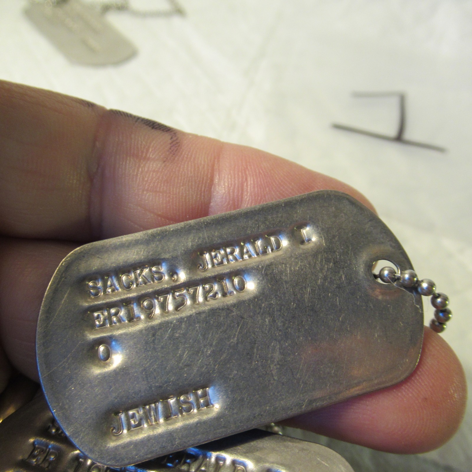 VINTAGE US MILITARY DOG TAGS JERALD SACKS