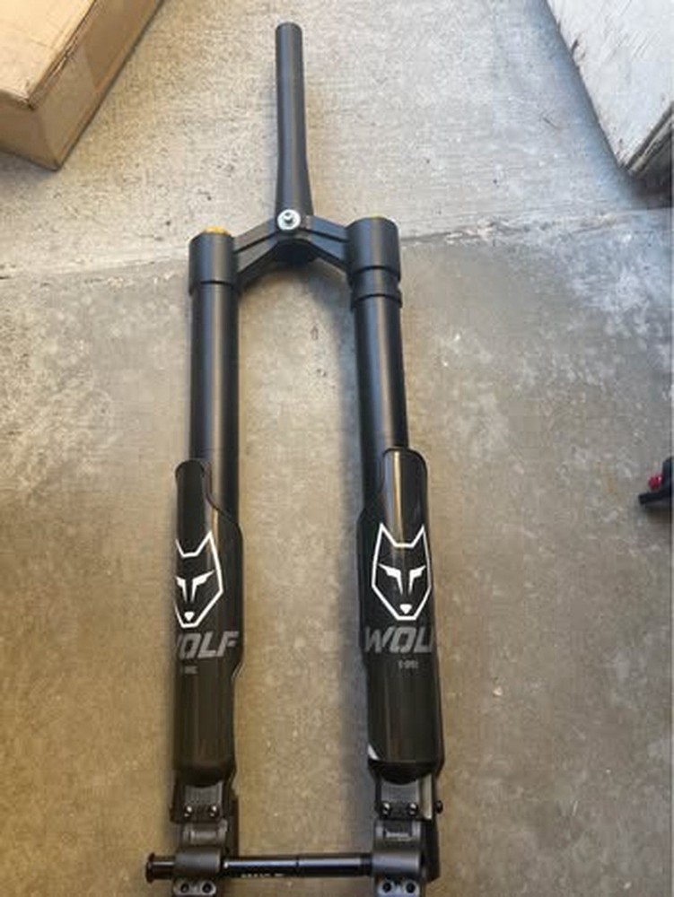 Wolf E-SPEC Suspension Bicycle Fork Maxle Axle Black 1 Item Part Type Fork